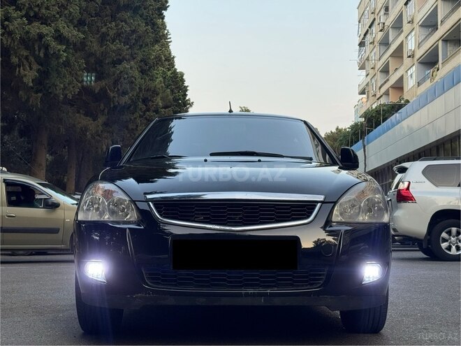 LADA (VAZ) Priora-1