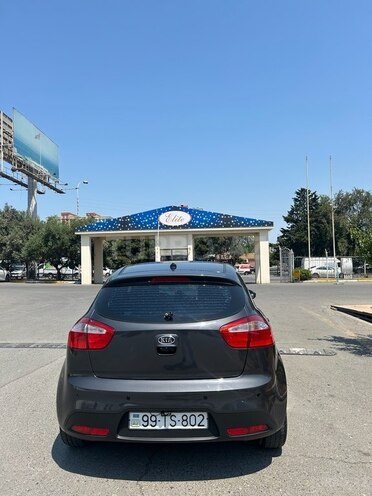 Kia Rio 2012, 370,954 km - 1.6 l - Bakı
