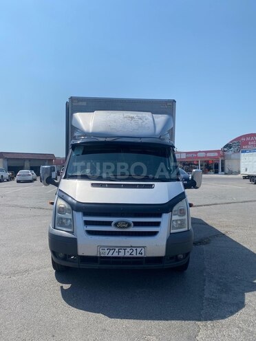 Ford Transit 2008, 560,818 km - 2.4 л - Quba