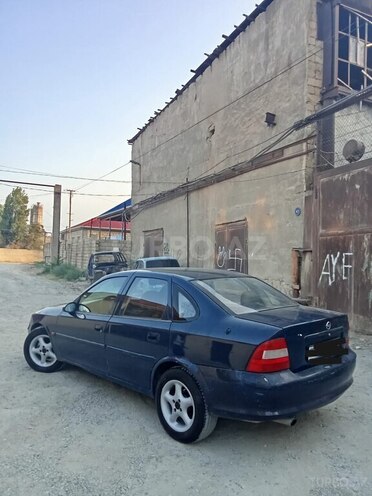 Opel Vectra 1996, 258,500 km - 2.0 l - Sumqayıt