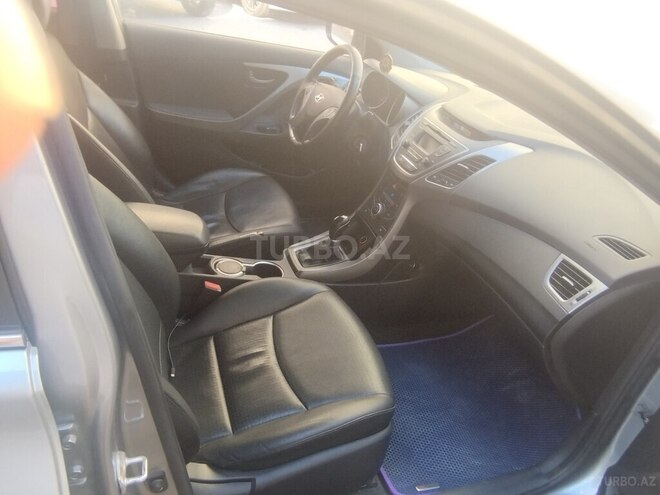 Hyundai Avante 2015, 153,500 km - 1.6 l - Bakı