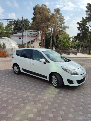 Renault Grand Scenic 2010, 360,000 km - 1.5 л - Şirvan
