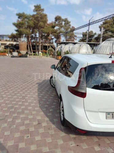 Renault Grand Scenic 2010, 360,000 km - 1.5 л - Şirvan
