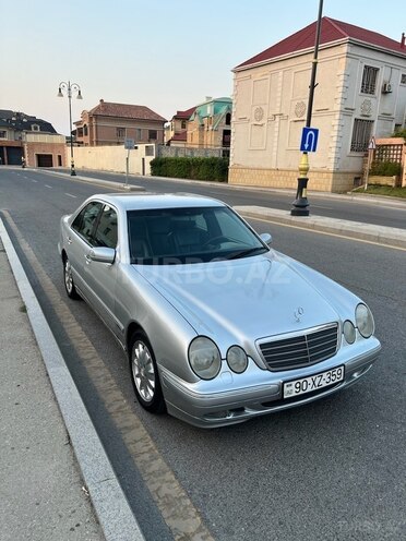 Mercedes E 240 1999, 416,000 km - 2.4 l - Bakı