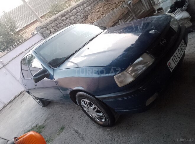 Opel Vectra 1992, 330,236 km - 2.0 l - Zaqatala