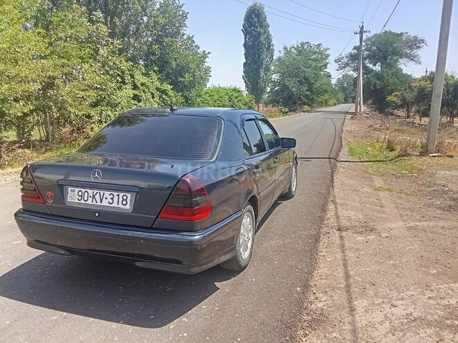 Mercedes C 220 d 1999, 409,000 km - 2.2 l - Gəncə