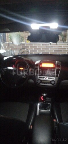 Kia  2008, 277,500 km - 1.4 l - Sumqayıt