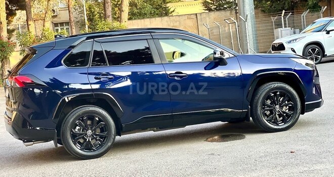 Toyota RAV4 2022, 65,000 km - 2.5 l - Bakı
