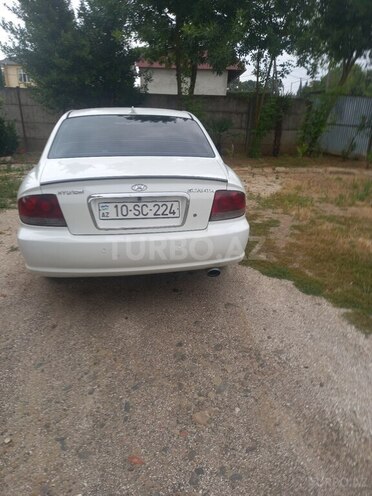 Hyundai Elantra 2002, 100,000 km - 2.0 л - Masallı