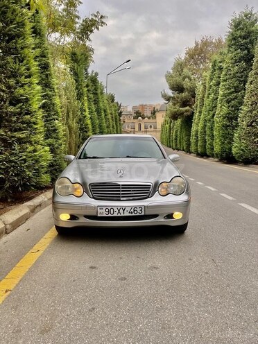Mercedes C 240 2002, 268,000 km - 2.6 л - Bakı
