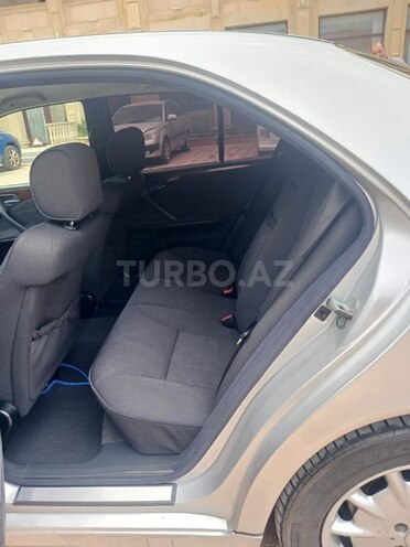 Mercedes E 240 2000, 178,000 km - 2.4 l - Gəncə