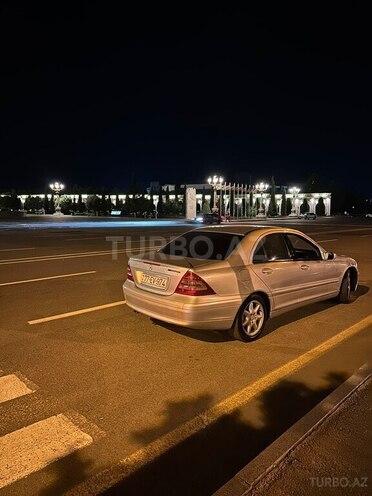 Mercedes C 200 2000, 350,000 km - 2.0 л - Gəncə