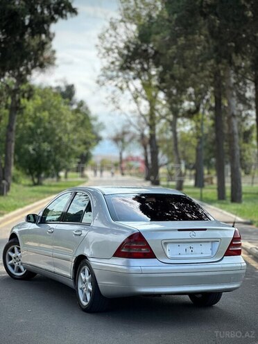 Mercedes C 200 2000, 350,000 km - 2.0 л - Gəncə