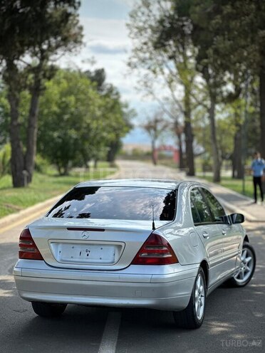 Mercedes C 200 2000, 350,000 km - 2.0 л - Gəncə