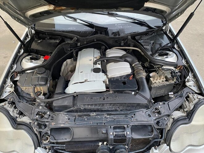 Mercedes C 200 2000, 350,000 km - 2.0 л - Gəncə