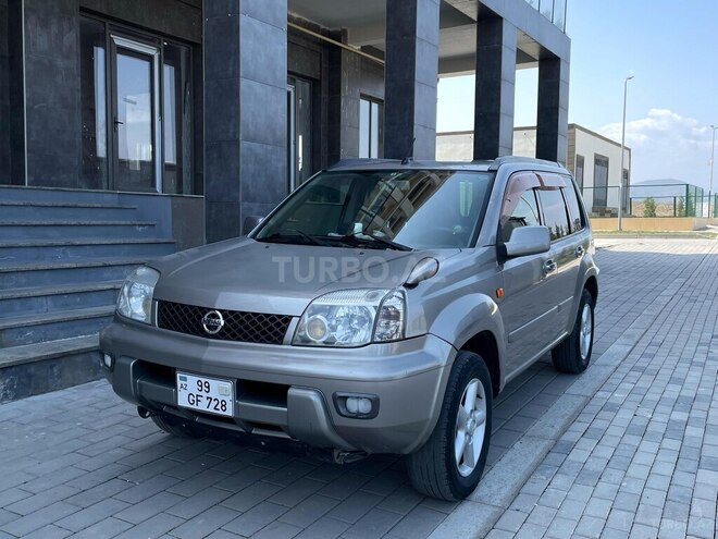 Nissan X-Trail 2002, 348,000 km - 2.0 l - Füzuli