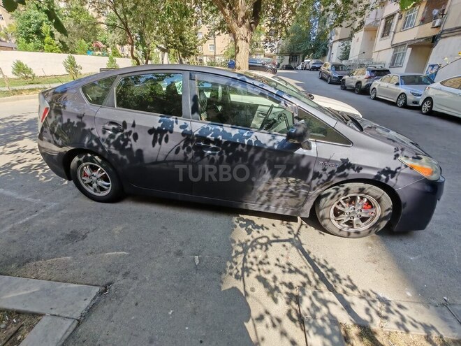 Toyota Prius 2011, 350,000 km - 1.8 l - Bakı