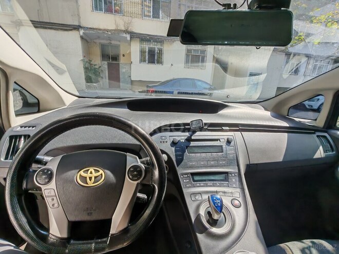 Toyota Prius 2011, 350,000 km - 1.8 l - Bakı