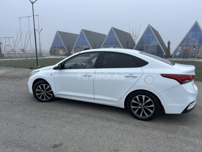 Hyundai Accent 2019, 230,000 km - 1.6 l - Bakı
