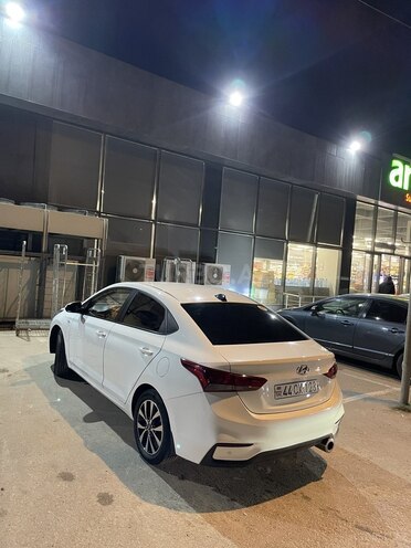 Hyundai Accent 2019, 230,000 km - 1.6 l - Bakı