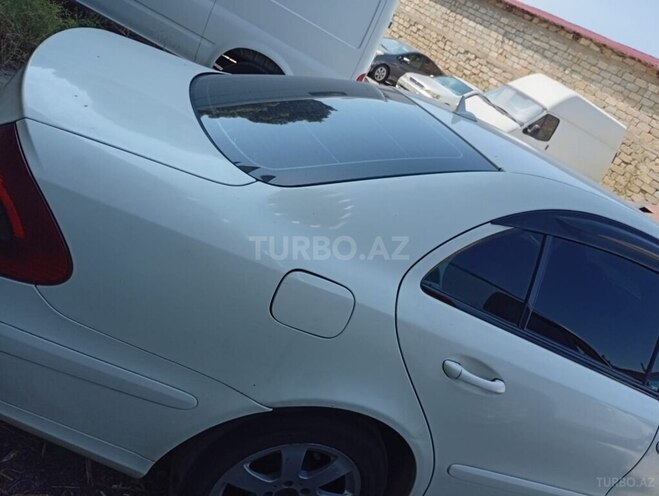 Mercedes E 200 d 2008, 554,000 km - 2.2 l - Bakı