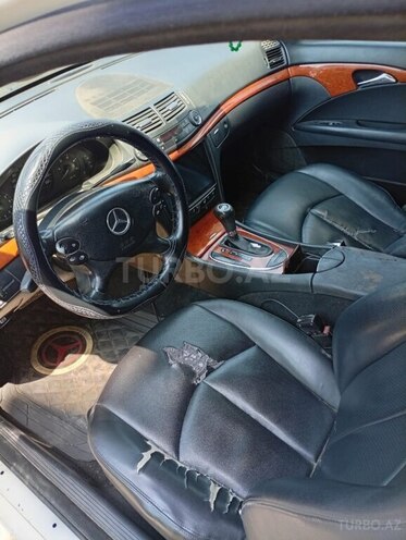 Mercedes E 200 d 2008, 554,000 km - 2.2 l - Bakı