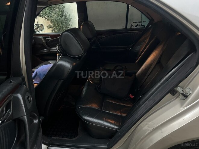 Mercedes E 220 1999, 413,000 km - 2.2 l - Lənkəran