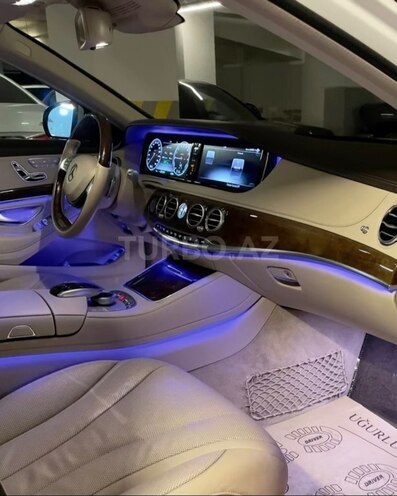 Mercedes  2017, 138,000 km - 3.0 l - Bakı