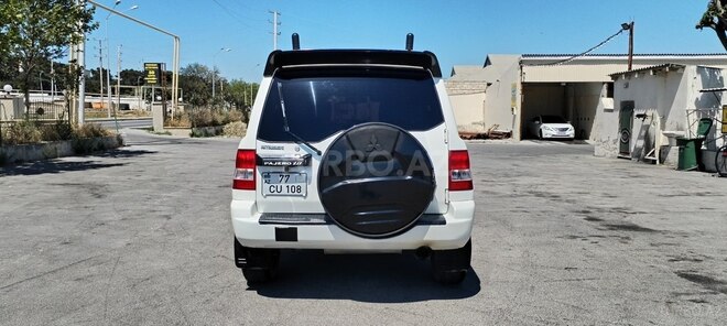 Mitsubishi Pajero io 2000, 350,000 km - 2.0 l - Bakı