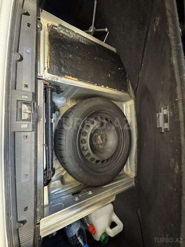 Mercedes E 220 d 2000, 270,000 km - 2.2 л - Sumqayıt