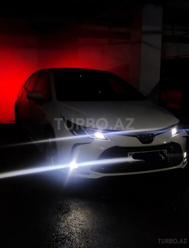 Toyota Corolla 2024, 20,800 km - 1.8 l - Bakı