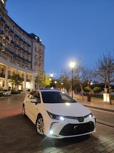 Toyota Corolla 2024, 20,800 km - 1.8 l - Bakı