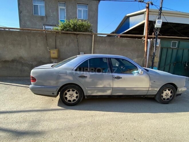 Mercedes E 220 d 1996, 500,000 km - 2.2 l - Bakı