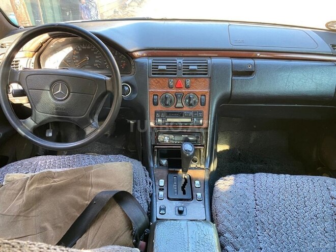 Mercedes E 220 d 1996, 500,000 km - 2.2 l - Bakı
