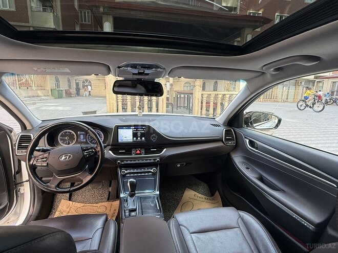 Hyundai Grandeur 2018, 215,000 km - 2.2 л - Bakı