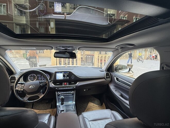 Hyundai Grandeur 2018, 215,000 km - 2.2 л - Bakı