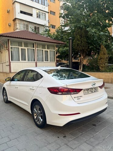 Hyundai Elantra 2016, 65,000 km - 2.0 l - Bakı