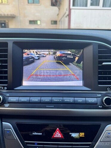 Hyundai Elantra 2016, 65,000 km - 2.0 l - Bakı