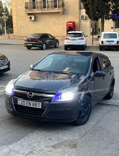 Opel Astra 2006, 280,000 km - 1.3 l - Bakı