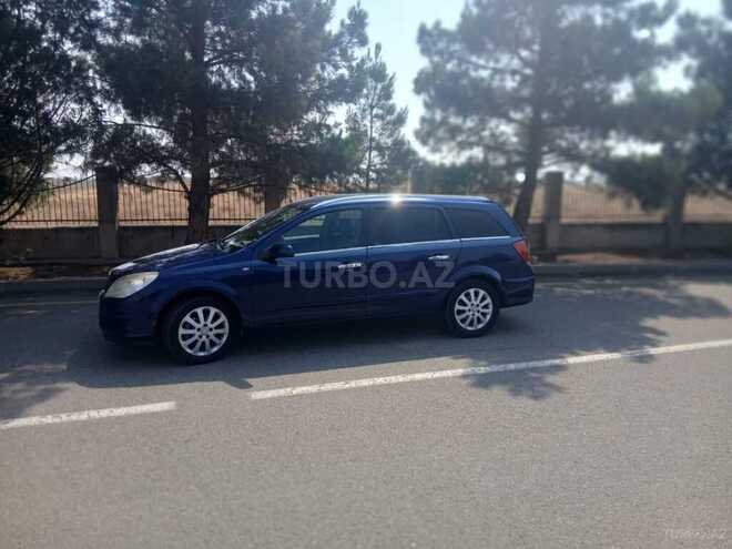 Opel Astra 2005, 40,000 km - 1.8 l - Gəncə
