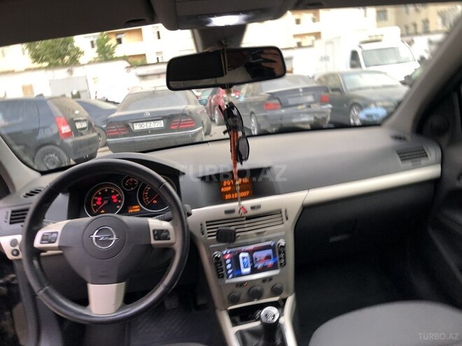 Opel Astra 2008, 298,500 km - 1.4 л - Bakı