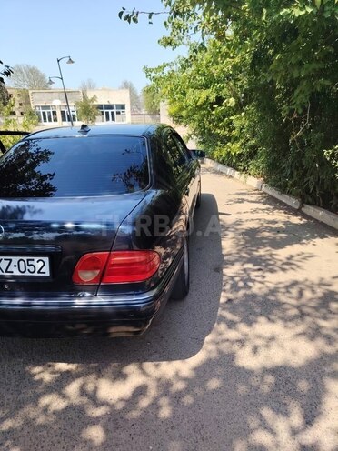 Mercedes E 320 1999, 350,000 km - 3.2 l - Bakı