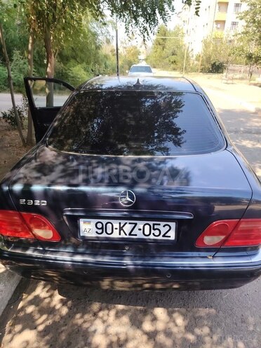 Mercedes E 320 1999, 350,000 km - 3.2 l - Bakı