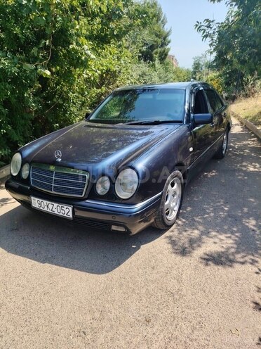 Mercedes E 320 1999, 350,000 km - 3.2 l - Bakı