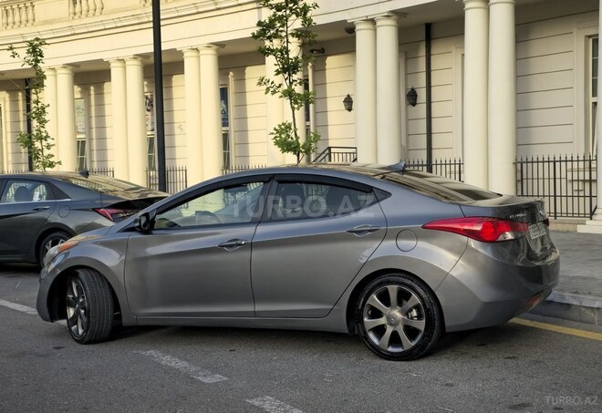 Hyundai Elantra 2013, 246,230 km - 1.8 l - Bakı