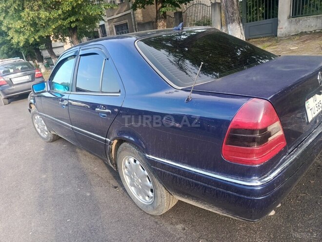 Mercedes C 220 1995, 650,000 km - 2.2 l - Sabirabad