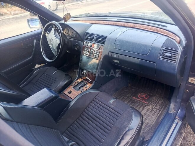 Mercedes C 220 1995, 650,000 km - 2.2 l - Sabirabad