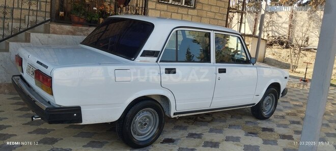 LADA (VAZ) 2107 2004, 328,000 km - 1.6 л - Yevlax
