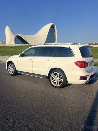 Mercedes GL 500 4MATIC 2013, 187,000 km - 4.7 л - Bakı