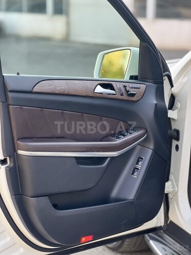Mercedes GL 500 4MATIC 2013, 187,000 km - 4.7 л - Bakı